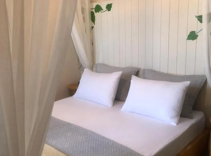 Sakiz Kizi Butik * Кешме